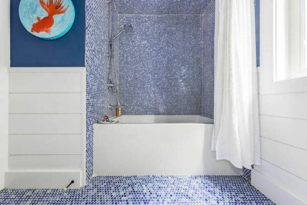 A Bathroom Floor in Penny Tile Is Simply Elegant